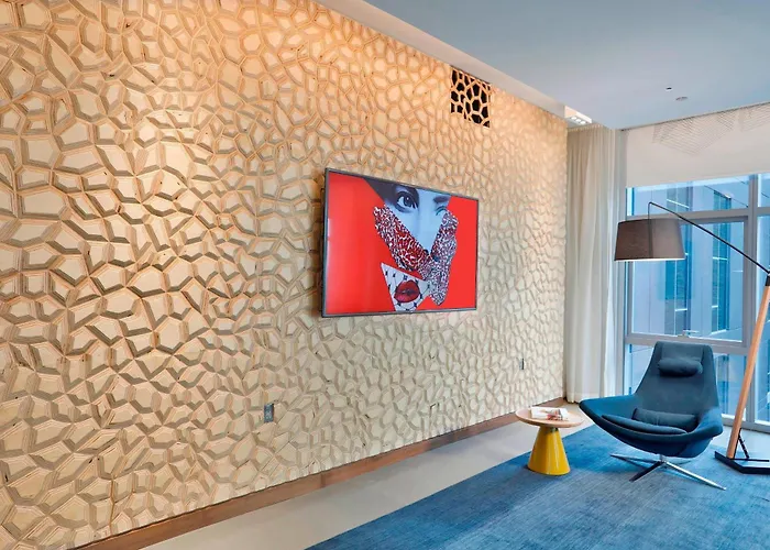 Aloft By Marriott Chicago Mag Mile Hotel