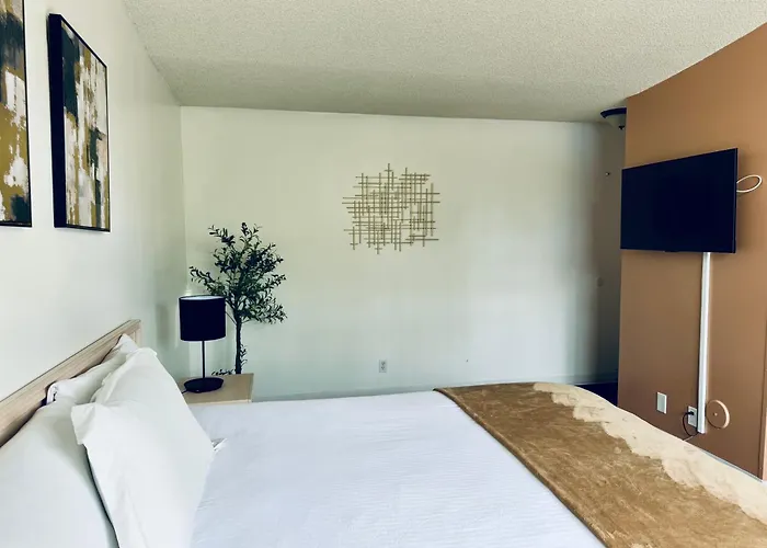 Marina del Rey Hotels