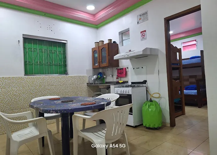 Apart Hotel Manaus 20 Pessoas 6 Quartos