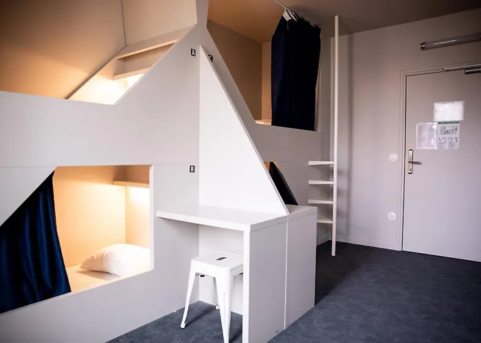Hotel The People - Tours