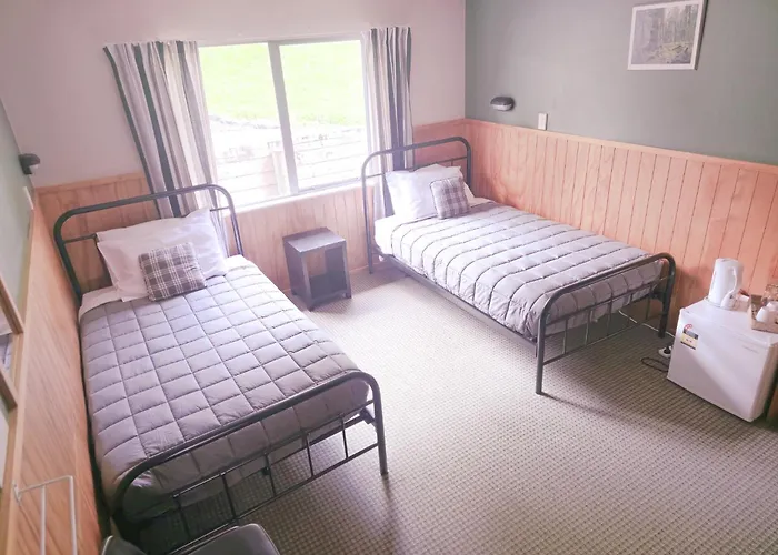 Waitomo Caves Hotels