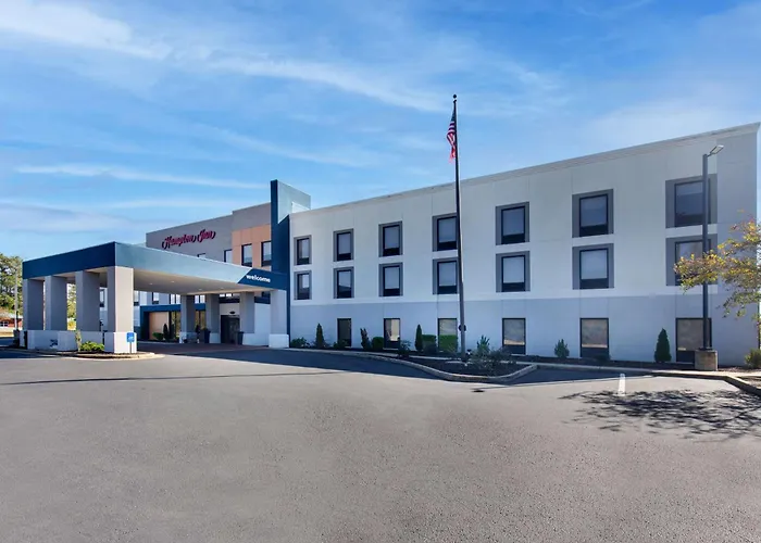 Selma Hotels