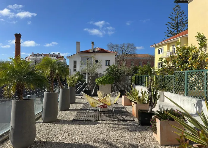 Bonvalot Guest House