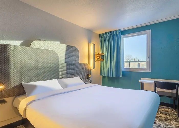 Meyreuil Hotels