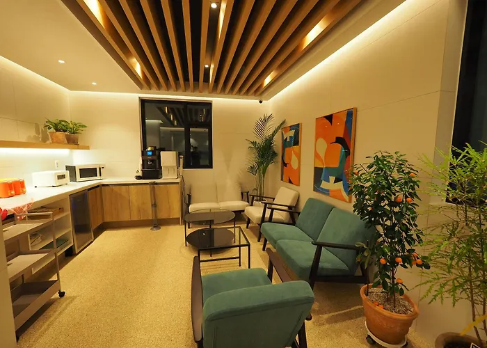Tongyeong Hotels