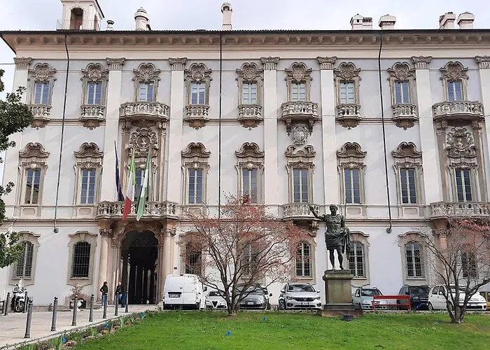 R & A Minerva Suites Pavia