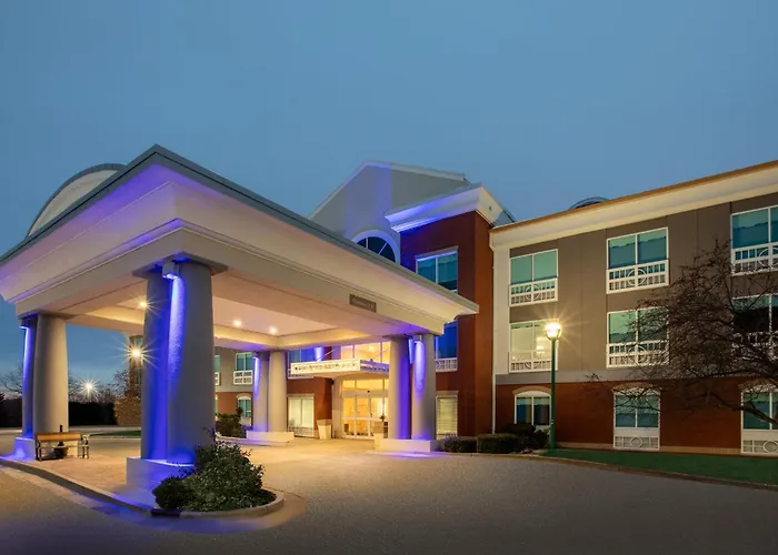 Holiday Inn Express Hotel & Suites Grand Rapids-North By Ihg Walker