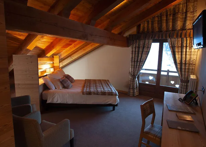 La Madonnina Del Gran Paradiso Wellness Hotel
