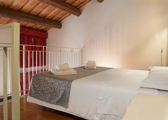 Honey Rooms Ferrara