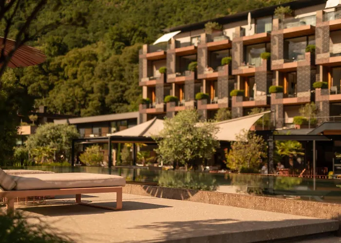 Muchele Boutique Hotel Postal / Burgstall