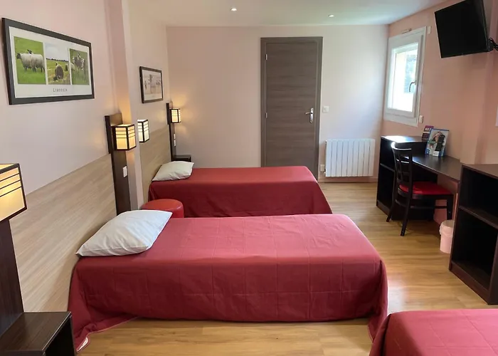 Brit Hotel St-Quentin/Nord Fayet 