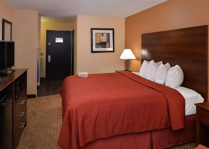 Quality Inn Appleton West