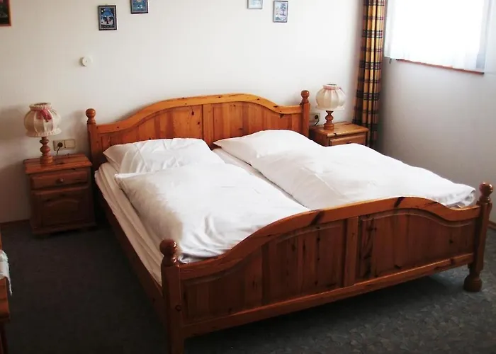 Hotels in Neustadt (Wied)
