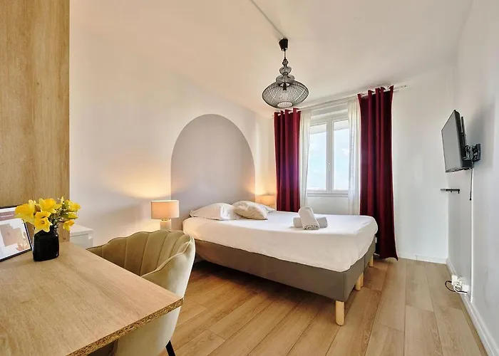 Les Chambres de Troyes - Parking Internet Fibre TV