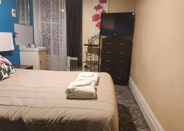 Fairlie Hotels