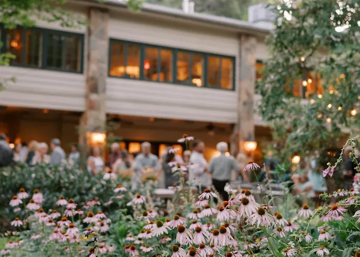 Maryville Hotels