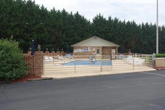 Bryson Inn Mount Airy