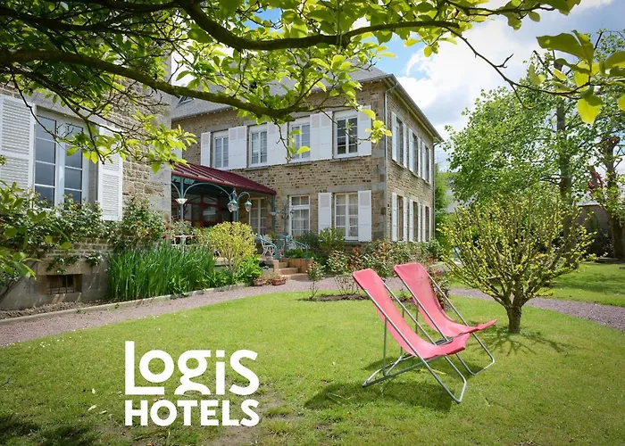 Ducey-Les Cheris Hotels