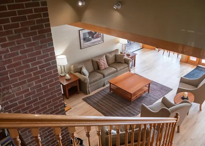 Searsport Hotels