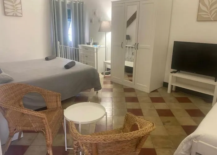 Antica Dimora Rooms Albisola Superiore