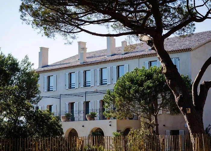 Le Hameau Des Pesquiers Ecolodge&Spa, Curio Collection By Hilton Hyères