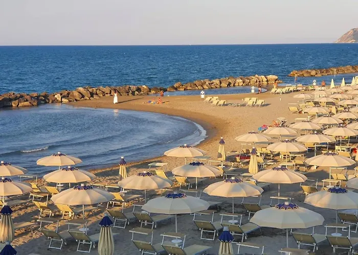 Hotel Holiday Sunshine Summer