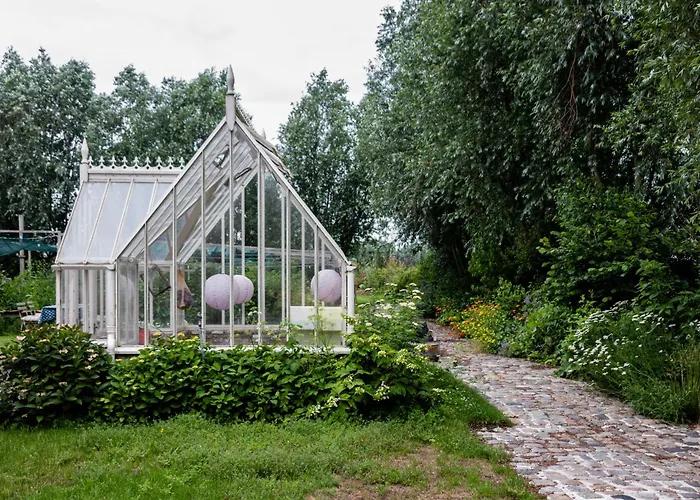 De 6 Linden Gastronomisch Boutique Hotel Sluis