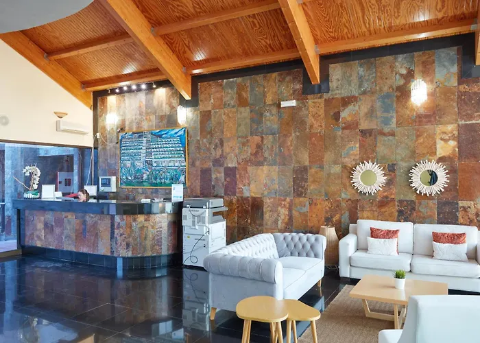 Hotels in Amadores
