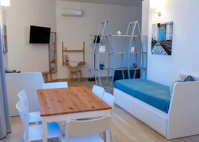 Aparthotel The Garden Pulsano