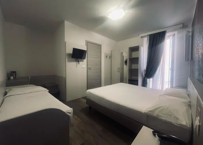 Hotel Holiday- Alla Finestrella Bologne