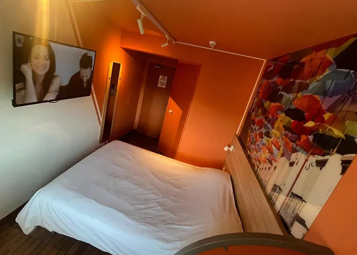 Egg Hôtel Sarcelles