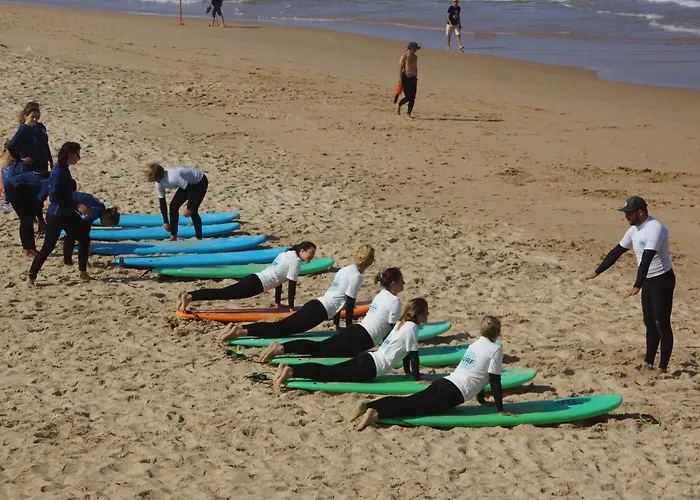The Far End Surf House - Surf & Yoga Holidays Lourinhã
