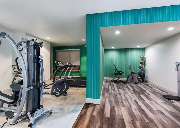 Country Inn & Suites By Radisson, Downtown Albany New York