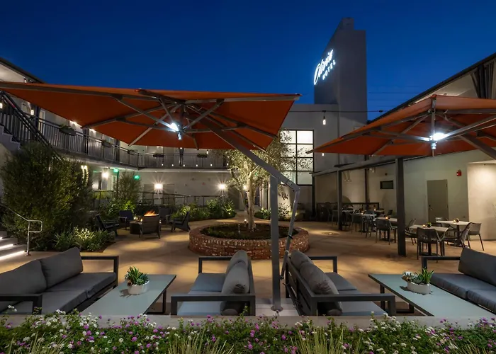 Olivia Hotel