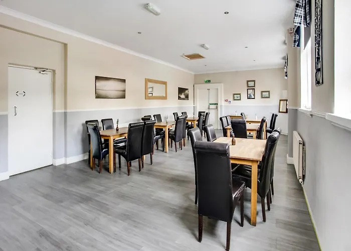 Greenock Hotels