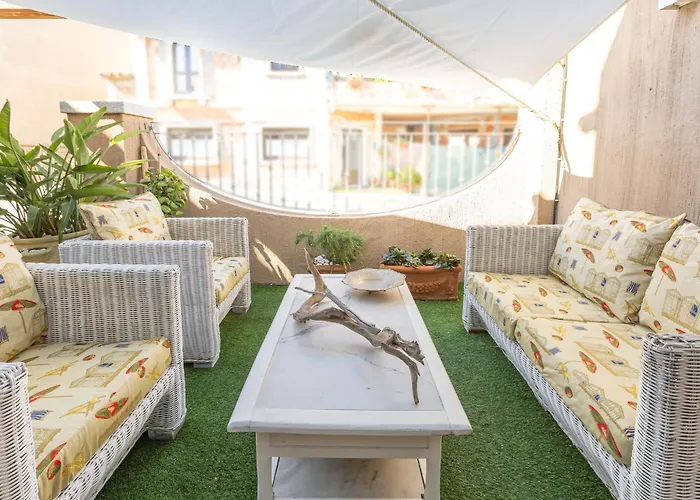Domu Ajaju Guest House Villasimius