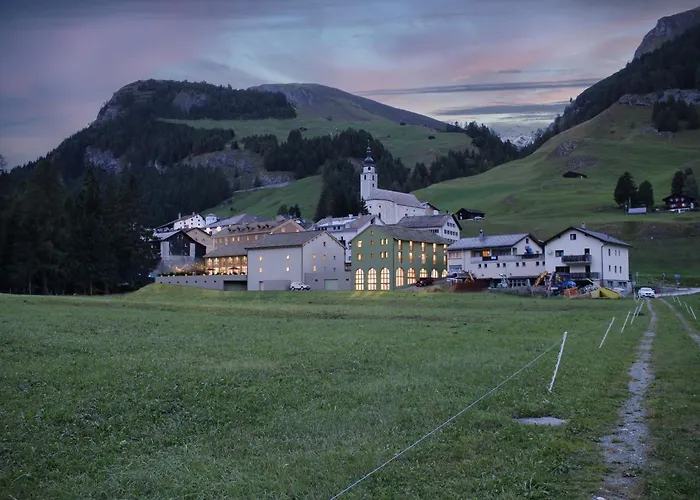 Hotels in Splügen