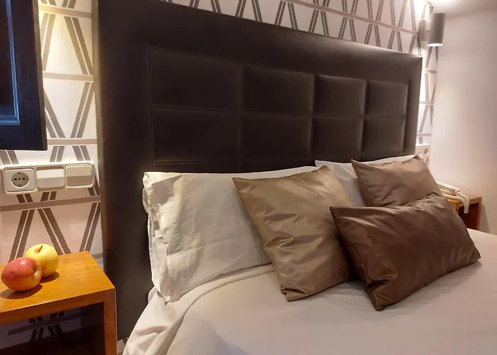 Hotels in Onís