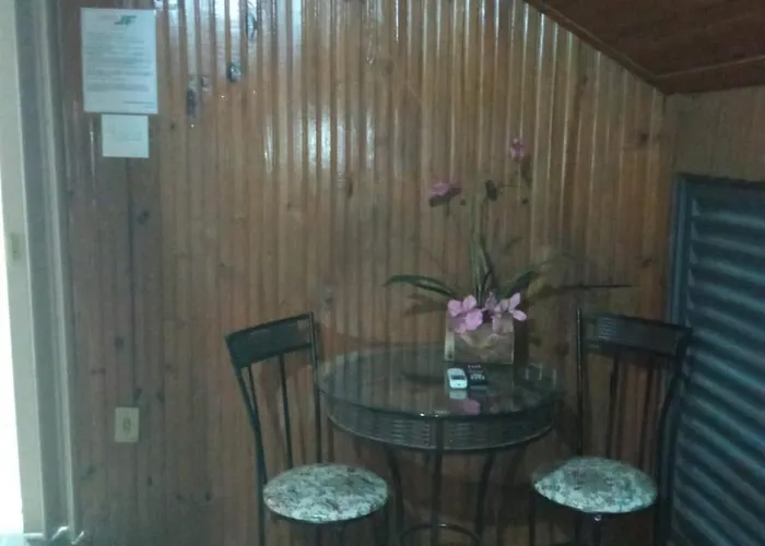 Hotel Jf Pirassununga