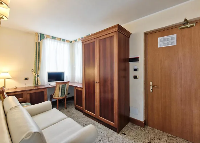 Hotel Flora Lignano Sabbiadoro