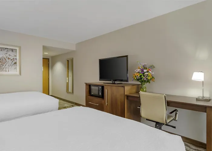 Best Western Plus River Escape Sylva / Dillsboro