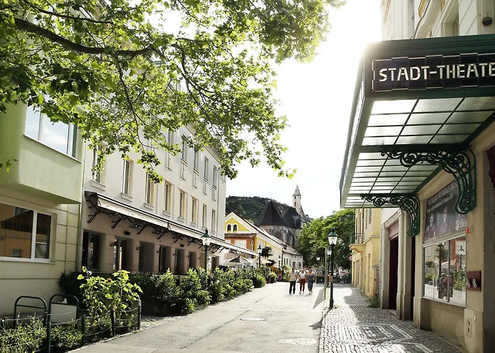 Hotels in Modling