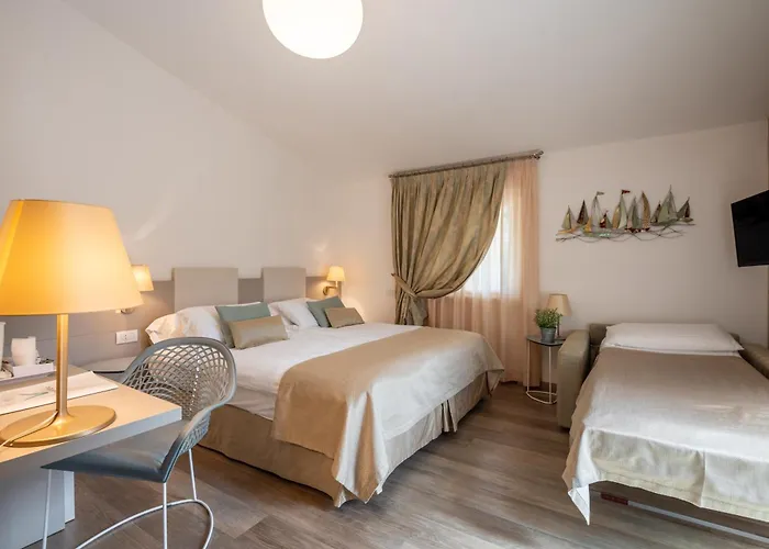 Moneglia Hotels