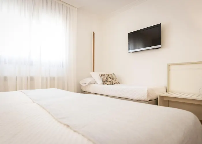 Hoteles en San Esteban De Gormaz