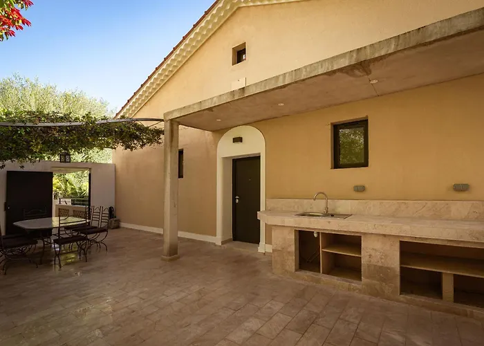 Hôtel Le Roquebrune