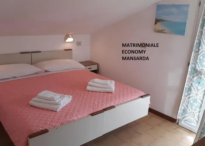 Hotel Elisabetta 2 stelle Cattolica