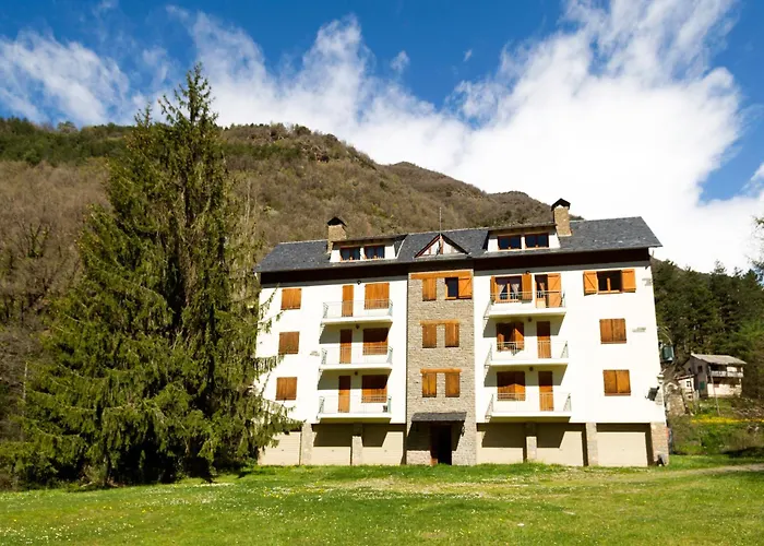 Hoteles en Torre de Capdella