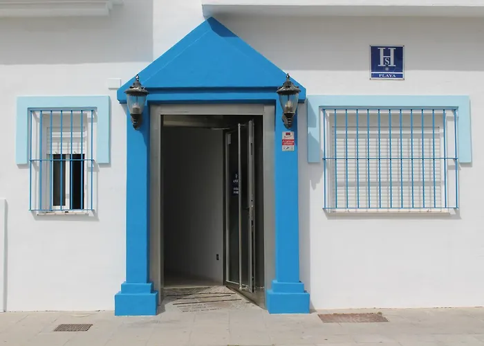 Hospedería Almundo by Alexandra Realty