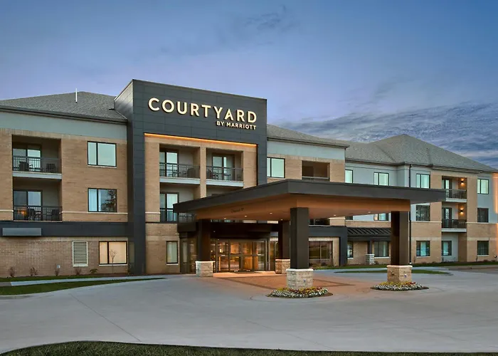 Courtyard Wausau
