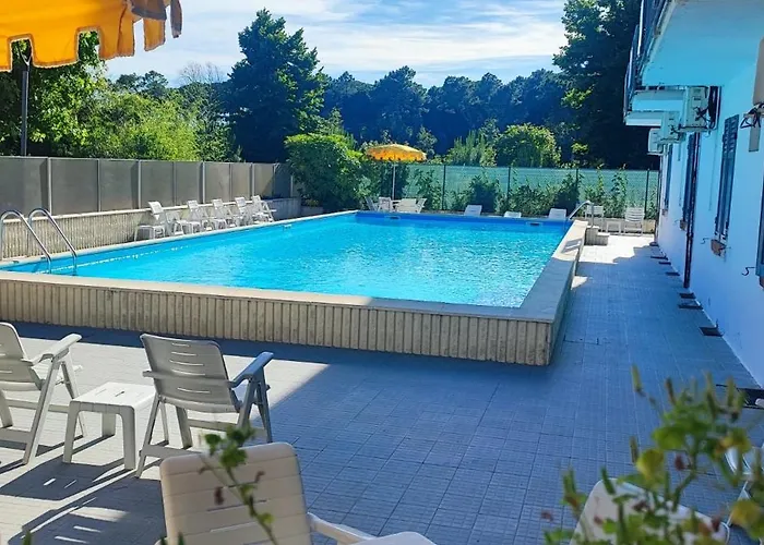 B&B Promenade Hotel Simple con Piscina Milano Marittima